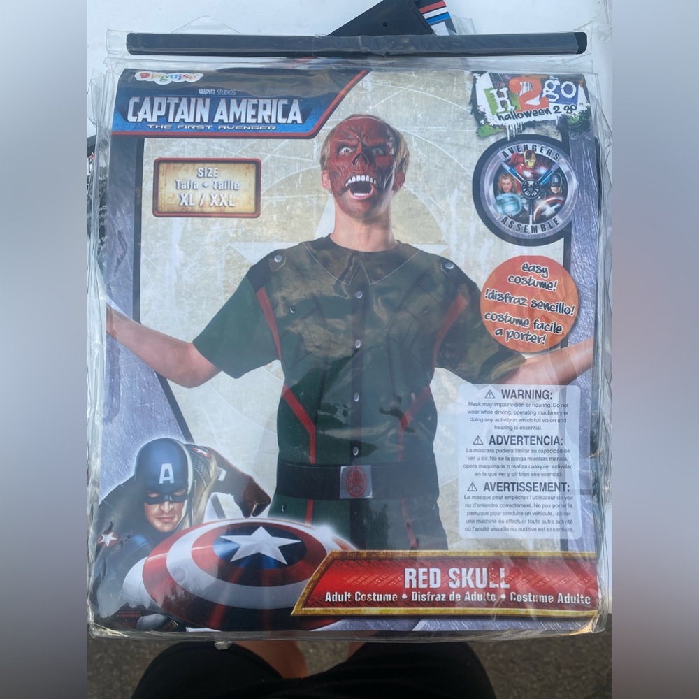 Mens costume captain America